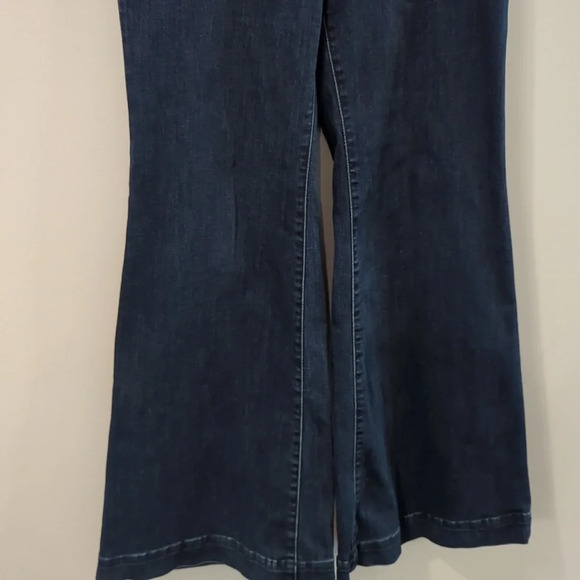 Pilcro Dark Blue Flare & Wide Leg Jeans - Picture 3 of 14